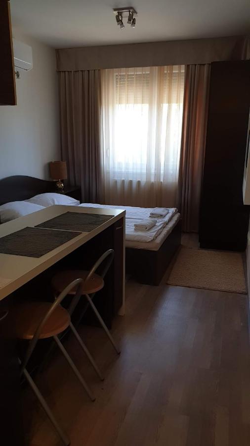 Keller Arany Apartmanok Hajdúszoboszló Екстериор снимка